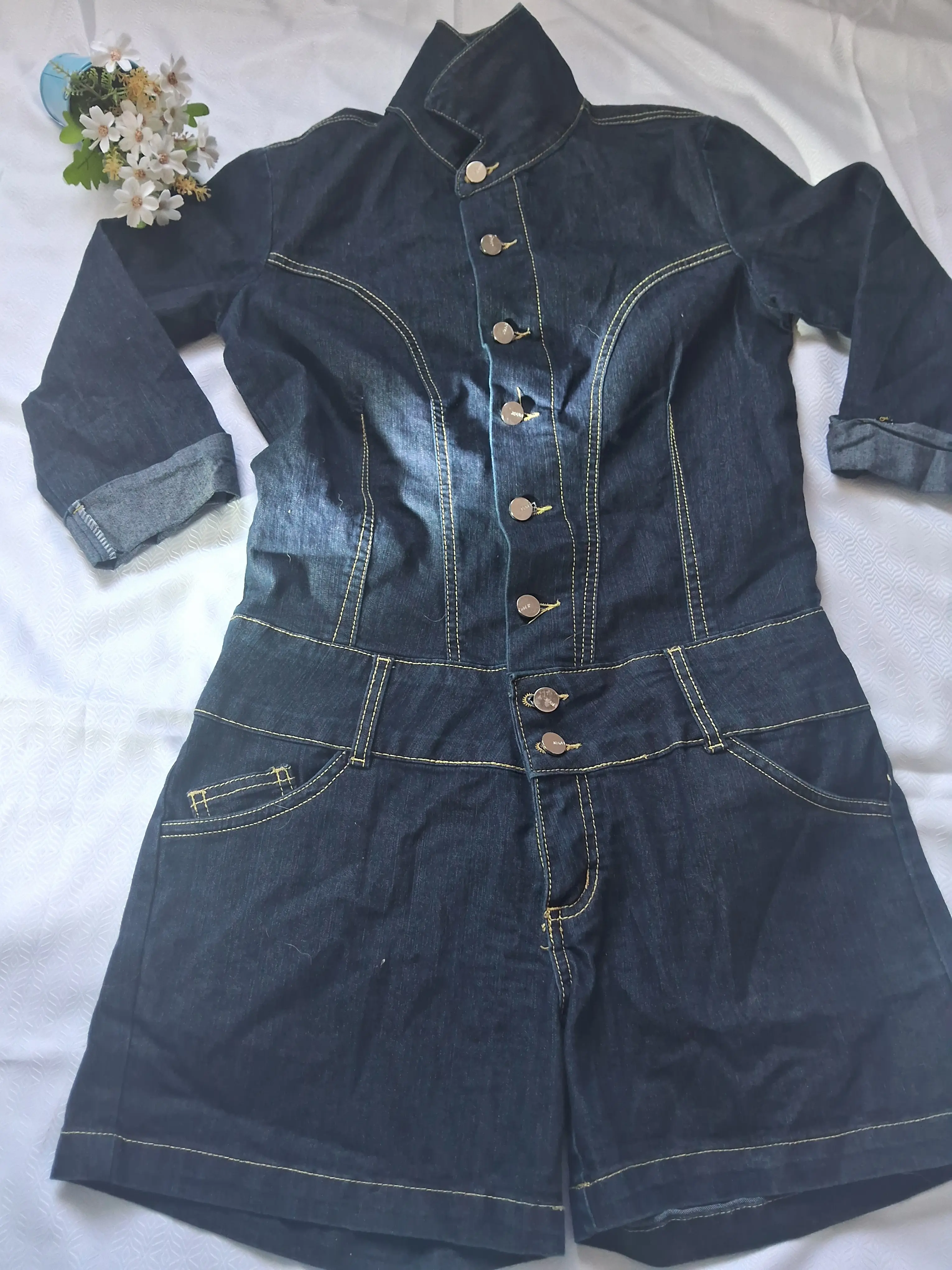 Macacão short jeans frontal