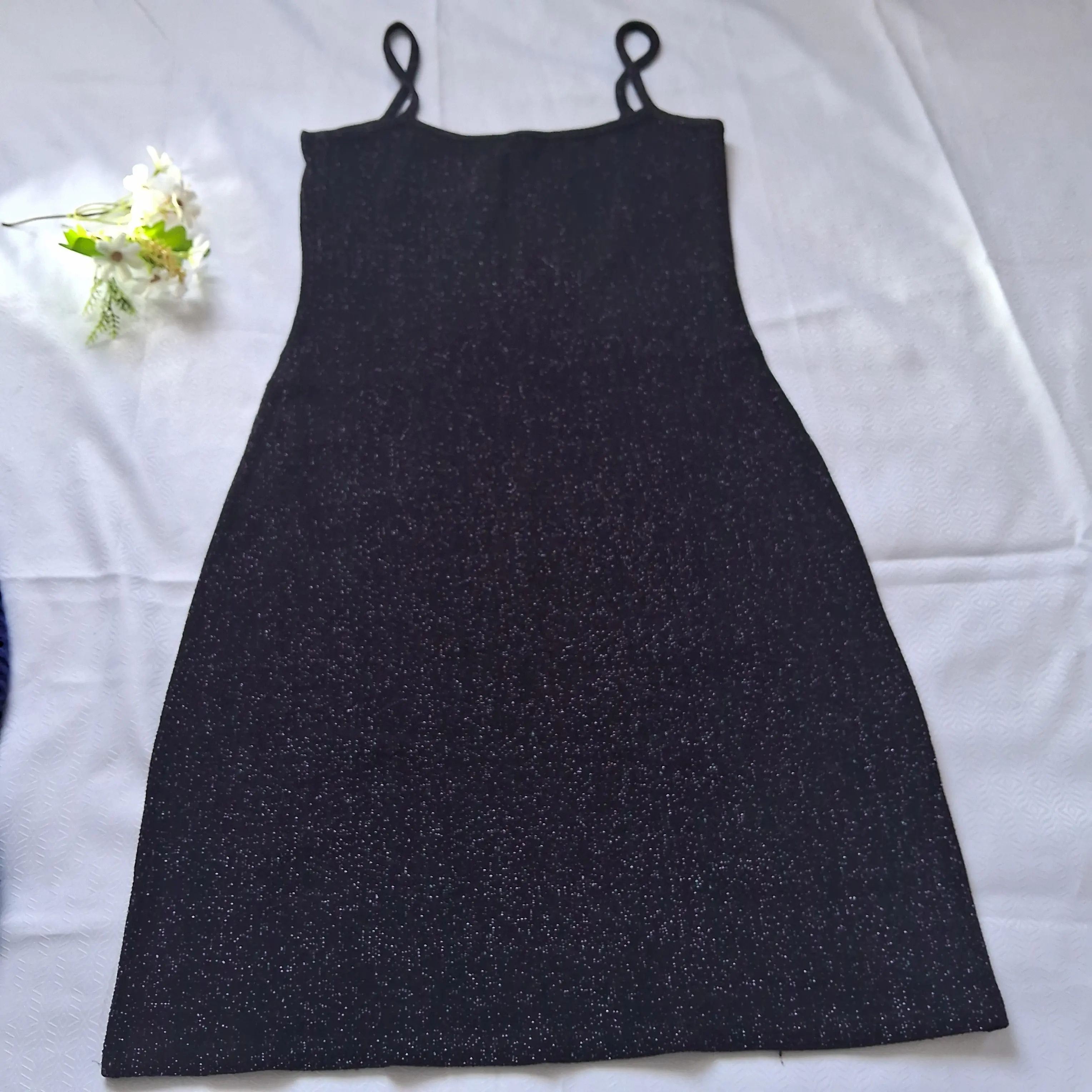 Vestido preto Clássico com brilho